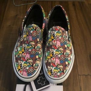 Rare Nintendo Vans🌈